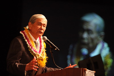 Former Hawai'i Governor George Ariyoshi delivers an appeal speech on behalf of the East-West Center on January 9, 2010. Photo courtesy of the East-West Center.
