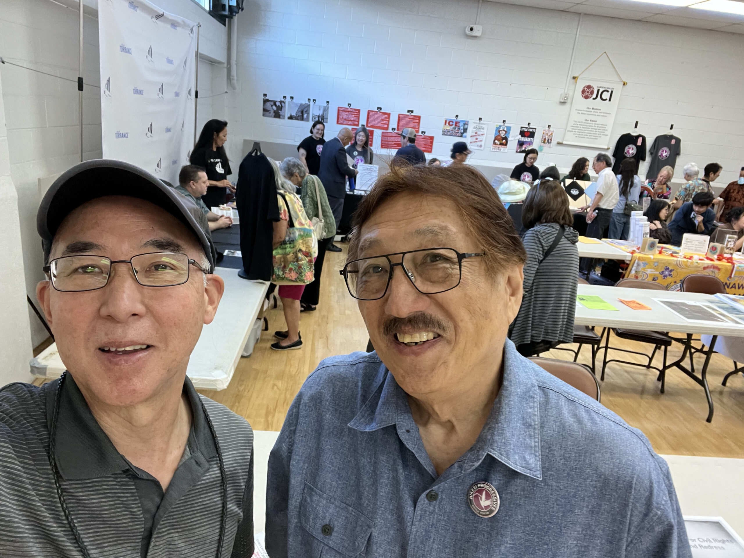 Brian Niiya (left) with program moderator Mike Murase (right) at the Gardena Valley Japanese Cultural Institute Day of Remembrance event. February 28, 2026.